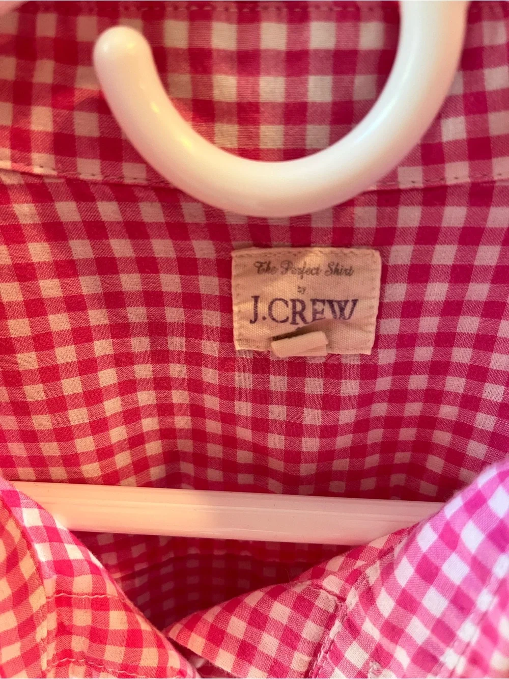 J CREW. FUSCHIA PINK GINGHAM CHECK COLLARRD BUTTON DOWN SHIRT/BLOUSE. MEDIUM - Picture 2 of 6